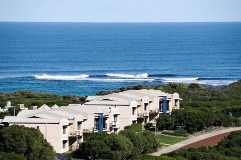 Margarets Beach Resort - Accommodation Melbourne 2