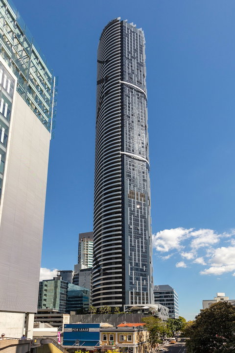 Meriton Suites Herschel Street, Brisbane - Accommodation Melbourne 3