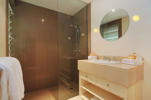 Verandahs - Accommodation Melbourne 2