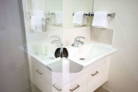 Domain Serviced Apartments - Accommodation Melbourne 4