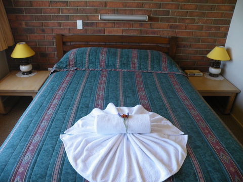 Pacific Heights Holiday Apartments & Munn's Tower House - Accommodation Melbourne 5