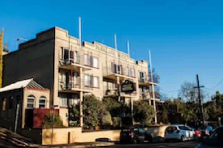 Launceston TAS Accommodation Melbourne