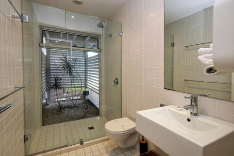 BEACH BAY BEE PET FRIENDLY - Accommodation Melbourne 5