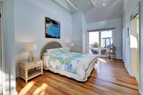 EUREKA - Accommodation Melbourne 6