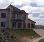 Relax on Par - Accommodation Melbourne