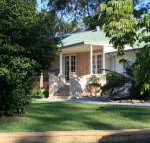 Colins Garden - Accommodation Melbourne