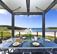 Sails on the Beachfront Exclusive Seaside Home - Accommodation Melbourne