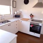 The Husky House Or The Husky Studio Suite - Accommodation Melbourne 0