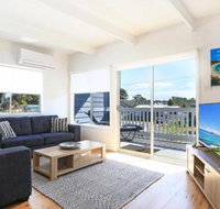 Lazy Days Beach House Jervis Bay  Pet Friendly 4 Mins Walk to Beach - Accommodation Melbourne