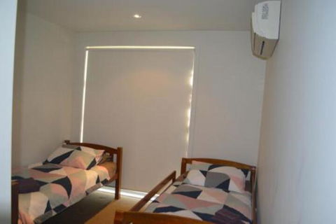 Family Friendly Unit - Accommodation Melbourne 2