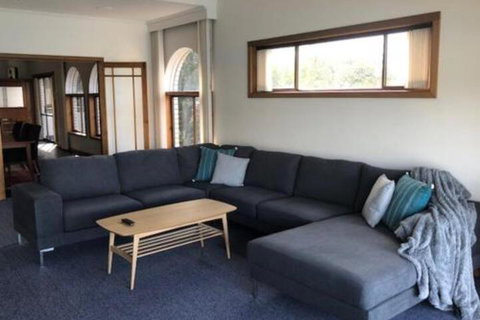 My Hobart Stay Holiday Rentals - Accommodation Melbourne 3