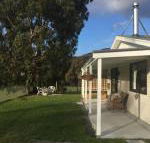 The Retreat - Accommodation Melbourne