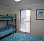 1 Naiad Court Lowset family home with swimming pool  covered deck. Pet friendly - Accommodation Melbourne