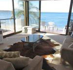 13 Harbourside 3 7 Soldiers Point Road fantastic waterfront unit - Accommodation Melbourne