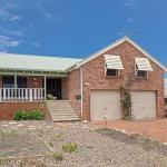 Birubi Beach House 14 Campbell Avenue Fantastic House & Close To The Surf Beach - Accommodation Melbourne 0