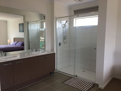 Apple House Point Cook - Accommodation Melbourne 1