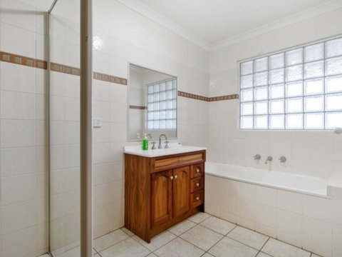Bellevue - Accommodation Melbourne 1