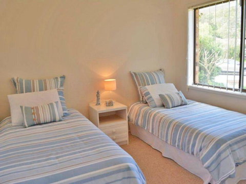 The Verandah 9 Hanson Avenue Fantastic Child Friendly Home - Accommodation Melbourne 6