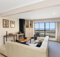 Right on the Beach at Moana - Accommodation Melbourne