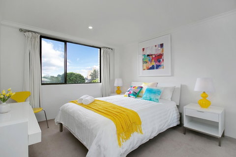 Newly Renovate Immaculate Cremorne One Bedroom Apartment CREM4 - Accommodation Melbourne 3