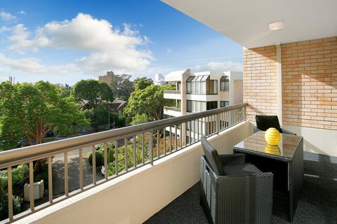 Newly Renovate Immaculate Cremorne One Bedroom Apartment CREM4 - Accommodation Melbourne 4