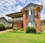 The Crescent Pet Friendly 1 Min to Beach - Accommodation Melbourne