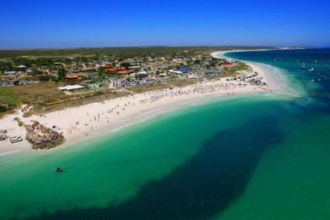 Blue Sky Escapes Beach House Ledge Point - Accommodation Melbourne 4