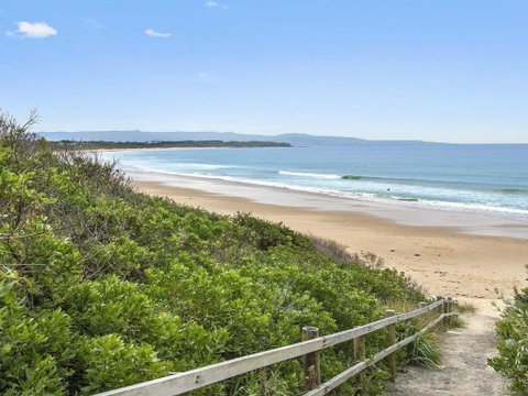 Gone Fishing! Air Conditioned Crisp & Clean - Accommodation Melbourne 5