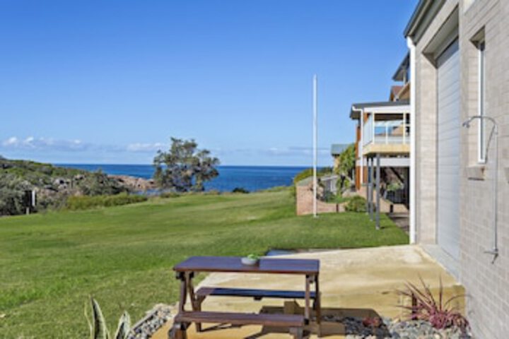Number One NSW Accommodation Melbourne
