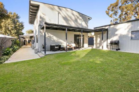 Easy Living Bayside Accommodation - Accommodation Melbourne 4