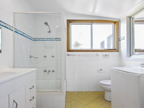 Blue Horizon Beachfront With Fireplace - Accommodation Melbourne 1