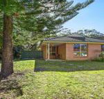 Dolphin Cottage in the heart of Callala Beach - Accommodation Melbourne