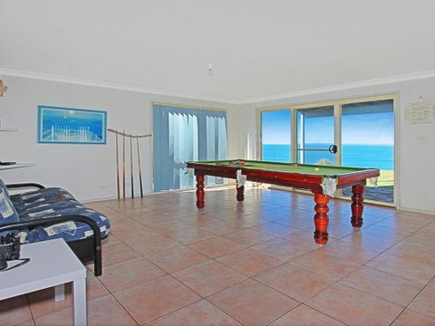 Le Vista Panoramic Views Looking South - Accommodation Melbourne 2