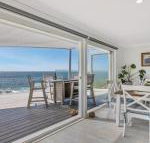 Rainbows End soaring views north to Gerroa - Accommodation Melbourne