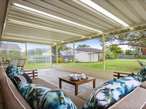 Sea Bird Close To Beach Shops & Cafes - Accommodation Melbourne 5