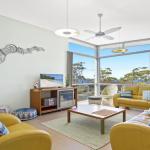 Serene Spacious Air Conditioned Accommodation - Accommodation Melbourne 0