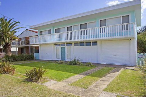 Splash Shack Stunning Views Of Jervis Bay - Accommodation Melbourne 5