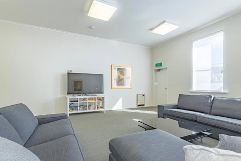 4 Bedroom House Hobart CBD Free Parking - Accommodation Melbourne 4