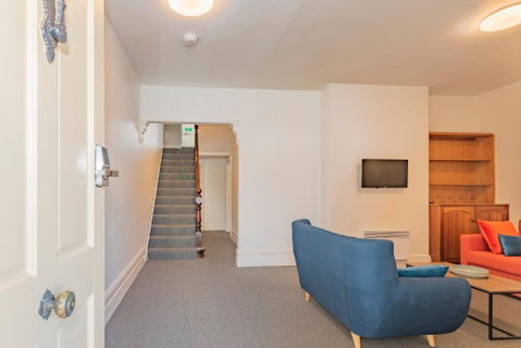 4 Bedroom House Hobart CBD Free Parking - Accommodation Melbourne 5