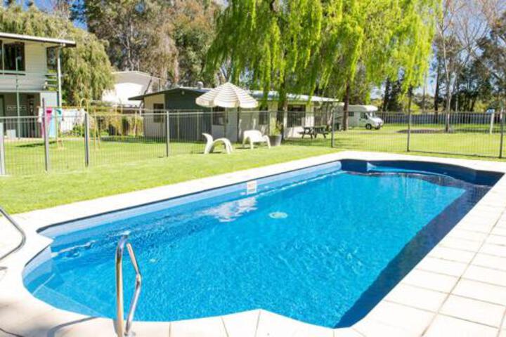 Mount Gambier SA Accommodation Melbourne