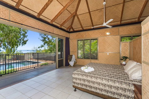 Absolute Beachfront - Accommodation Melbourne 4