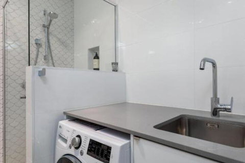 Studio By The Bay :: Jervis Bay Rentals - Accommodation Melbourne 5