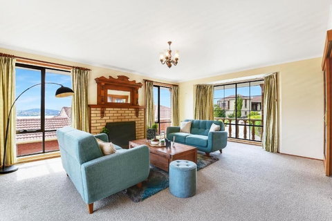 Vintage Cuddle Guest House - Accommodation Melbourne 4