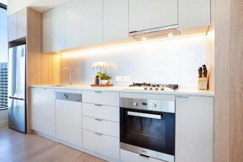 CITY HIGH Hosted By: LAbode Accommodation - Accommodation Melbourne 3
