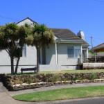 BEACHPOINT COTTAGE - Accommodation Melbourne 0