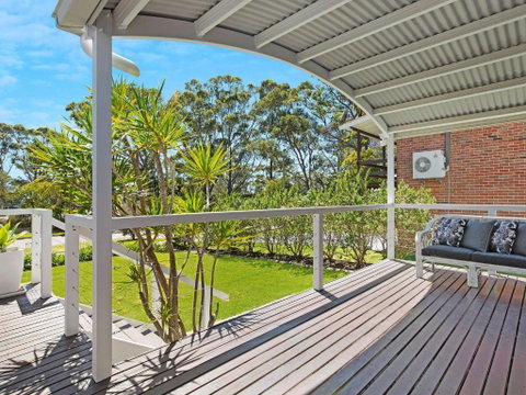 Akarana Beach House :: Jervis Bay Rentals - Accommodation Melbourne 5