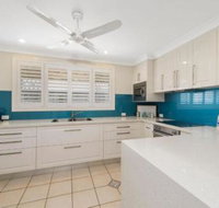 Burkeys 5 Main Street - Accommodation Melbourne