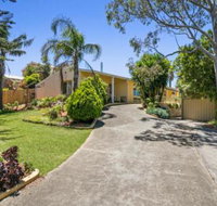 Family Fun Retreat with Spa - Accommodation Melbourne