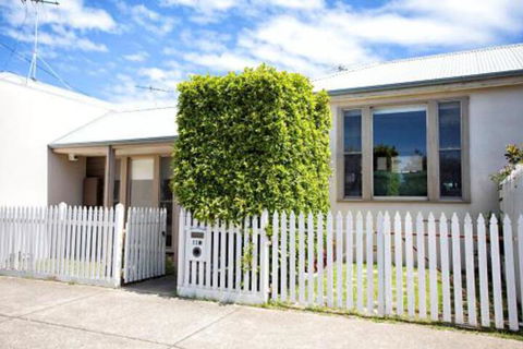 BELLA CASA - Accommodation Melbourne 5