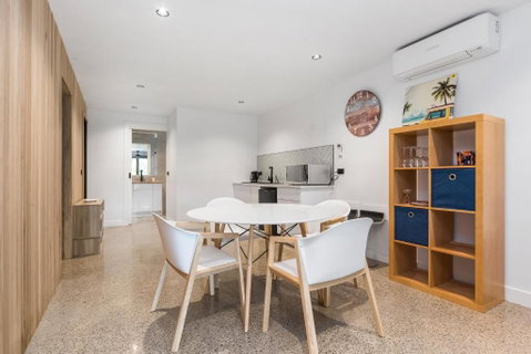 Chic Beach Studio - Accommodation Melbourne 4